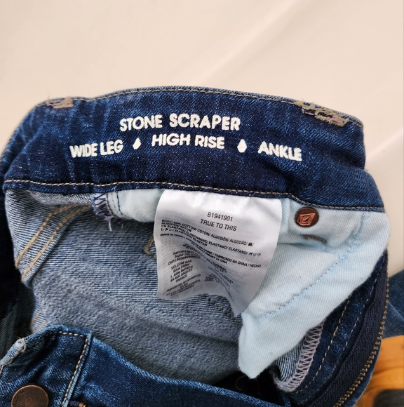 Volcom Stone Scraper Wide Leg Jeans - Picture 5 of 5